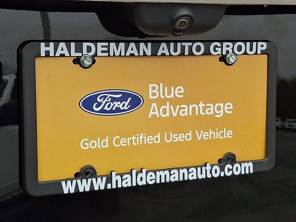 Certified 2021 Ford Explorer XLT w/ Equipment Group 202A image 30