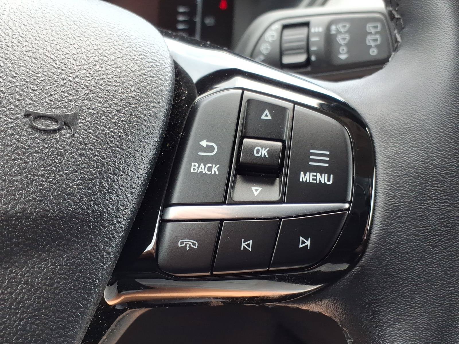 Certified 2023 Ford Escape Active AWD/4WD image 26