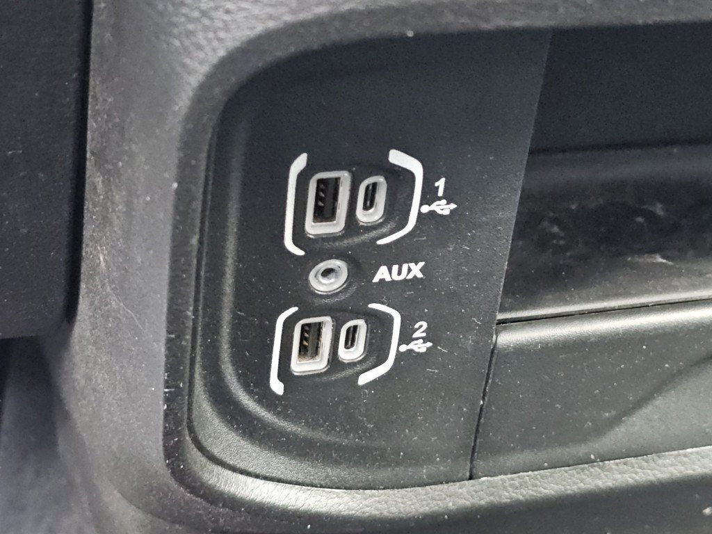 Used 2025 RAM 2500 Big Horn AWD/4WD image 16