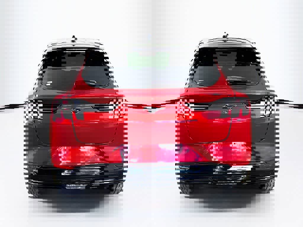 Certified 2021 Ford Mustang Mach-E Premium image 4