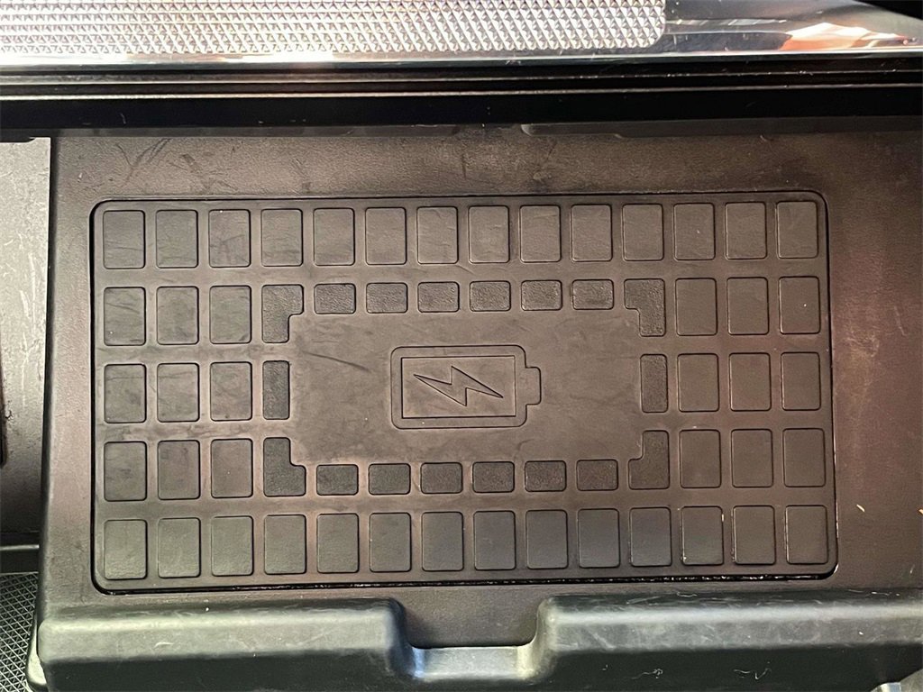 Certified 2022 Ford F150 Platinum w/ Bed Utility Package image 23