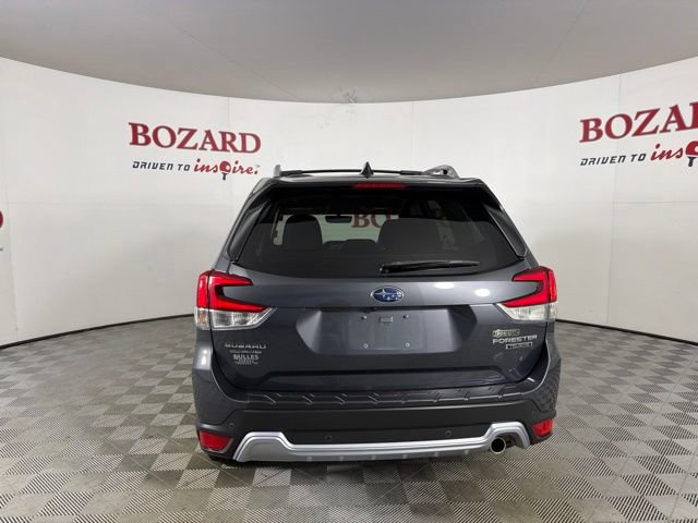 Used 2024 Subaru Forester Touring w/ Pop Package 2 AWD/4WD image 7