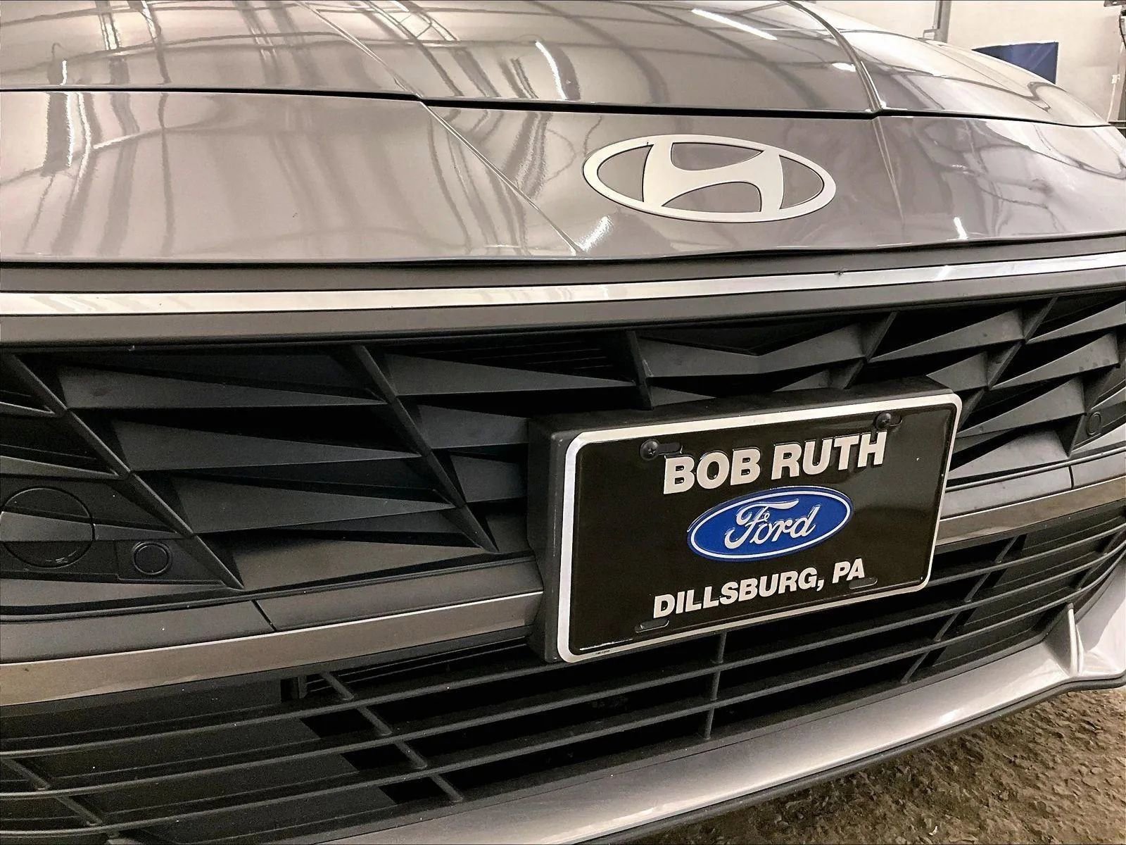 Used 2025 Hyundai Elantra Blue image 29