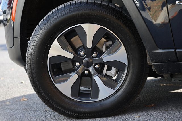 Used 2024 Jeep Grand Cherokee Limited 4xe image 7