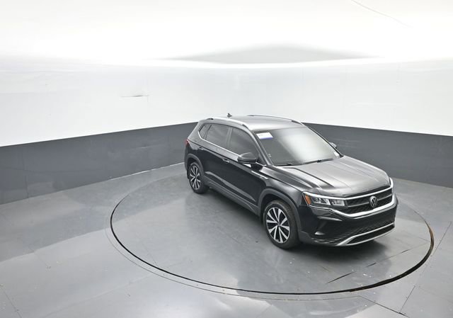 Used 2022 Volkswagen Taos SE image 20