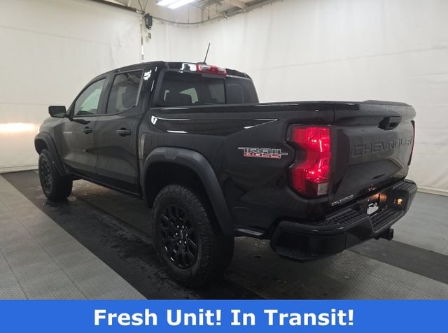 Used 2024 Chevrolet Colorado Trail Boss w/ Advanced Trailering Package AWD/4WD image 3