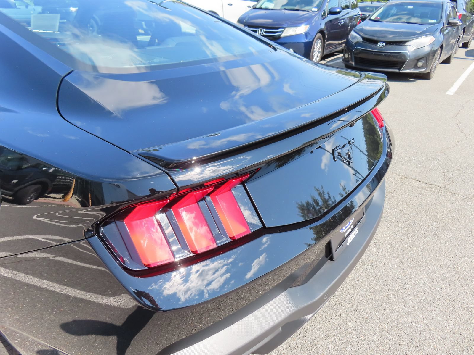 Certified 2025 Ford Mustang Premium RWD image 11