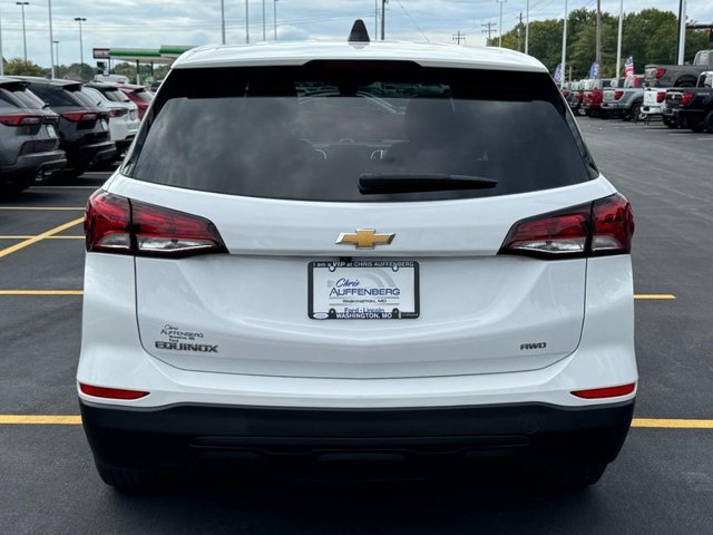 Used 2023 Chevrolet Equinox LS w/ LS Convenience Package AWD/4WD image 4