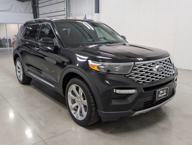 Certified 2020 Ford Explorer Platinum w/ Premium Technology Package image 5