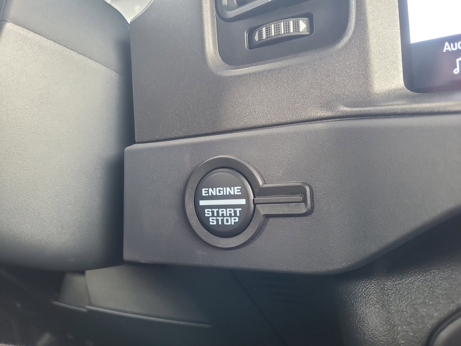 Certified 2025 Ford Bronco Badlands image 29