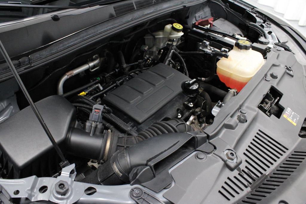 Used 2020 Buick Encore Preferred FWD image 13