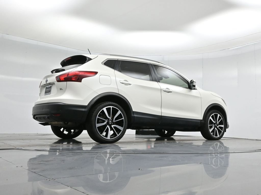 Used 2019 Nissan Rogue Sport SL w/ Premium Package image 15