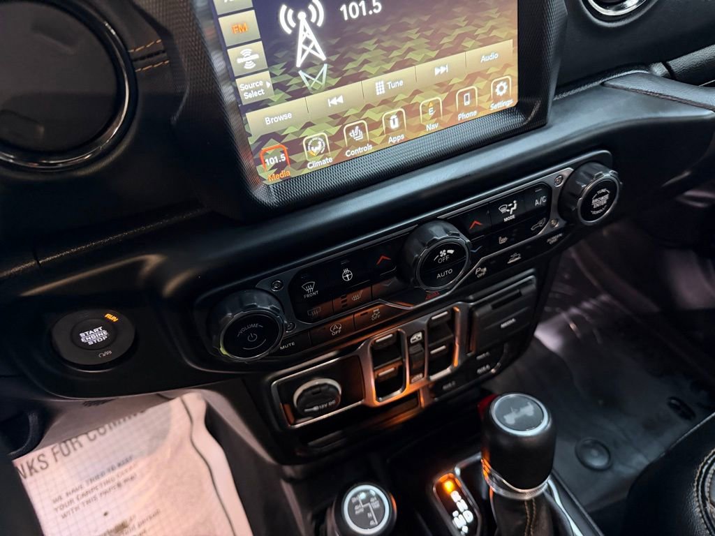 Used 2022 Jeep Wrangler Unlimited Sahara image 5