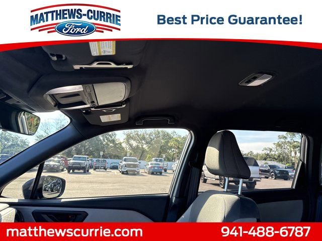 Used 2025 Subaru Forester AWD/4WD image 17