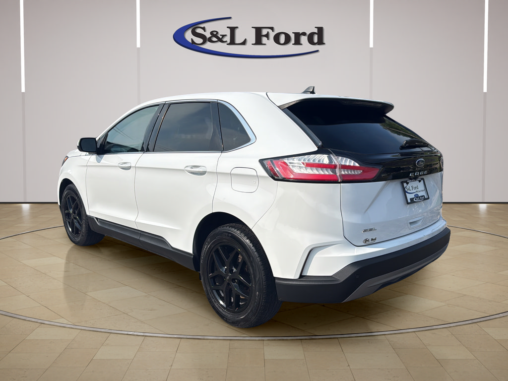 Certified 2024 Ford Edge SEL AWD/4WD image 5