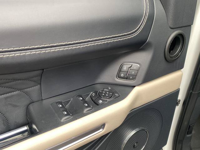 Certified 2022 Ford Expedition Platinum AWD/4WD image 21