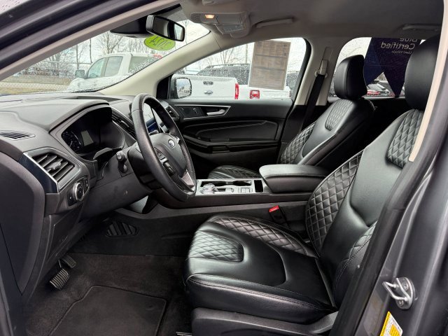 Certified 2024 Ford Edge Titanium AWD/4WD image 15