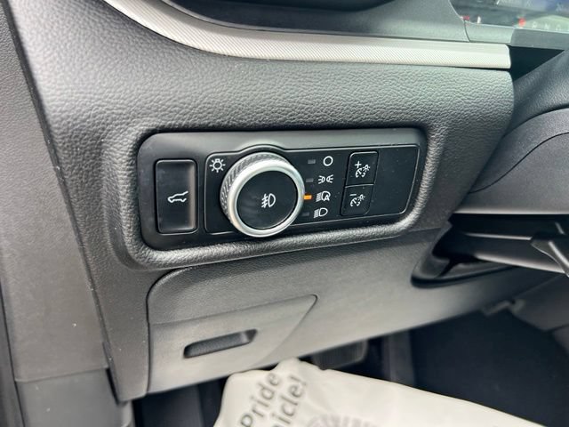 Certified 2024 Ford Explorer XLT w/ Equipment Group 202A AWD/4WD image 8
