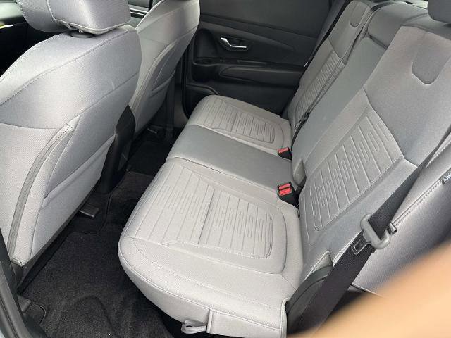 Used 2024 Hyundai Santa Cruz SEL image 14