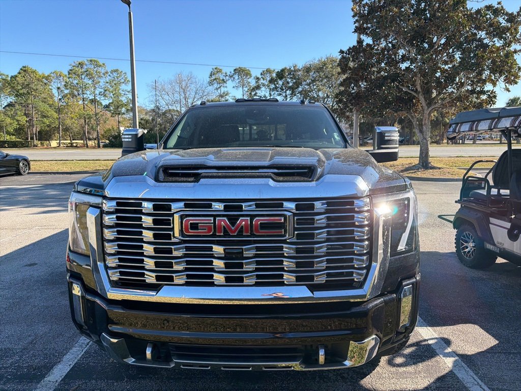 Used 2025 GMC Sierra 2500 Denali w/ Denali Reserve Package image 2