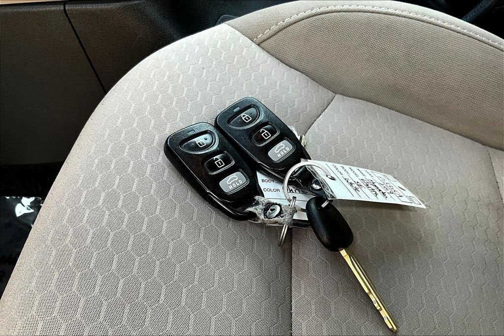 Used 2019 Hyundai Elantra SE FWD image 36