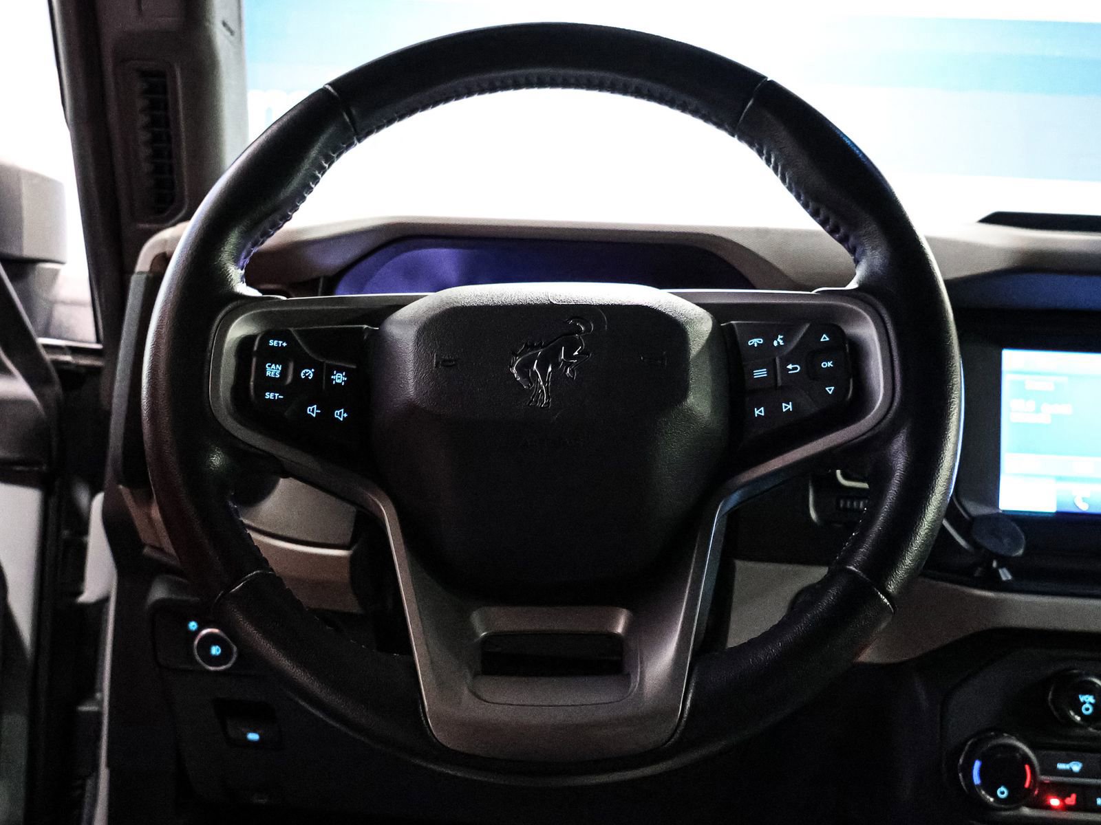 Certified 2023 Ford Bronco Big Bend image 33