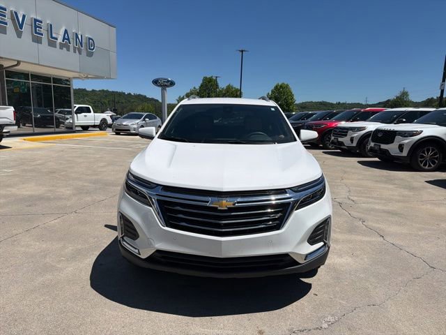 Used 2024 Chevrolet Equinox Premier FWD image 2