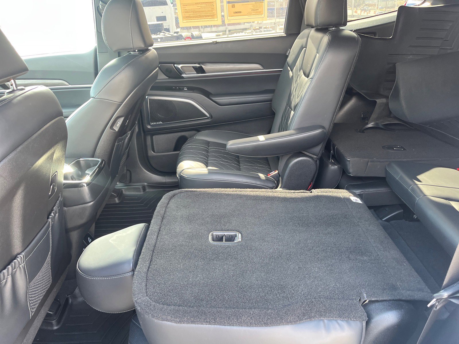 Used 2024 Kia Telluride SX Prestige X-Line image 18