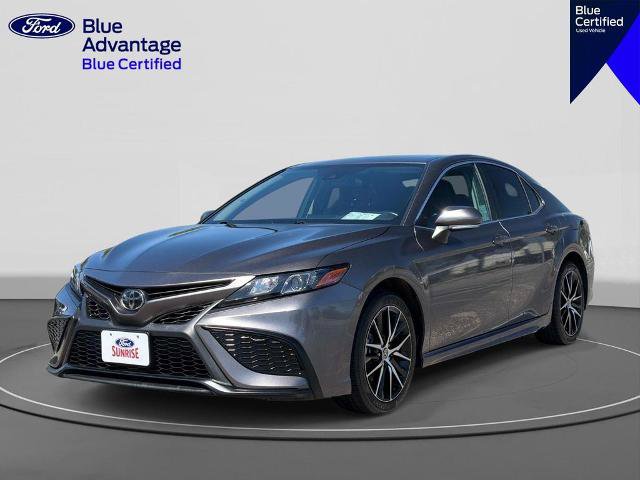 Used 2024 Toyota Camry SE FWD image 1