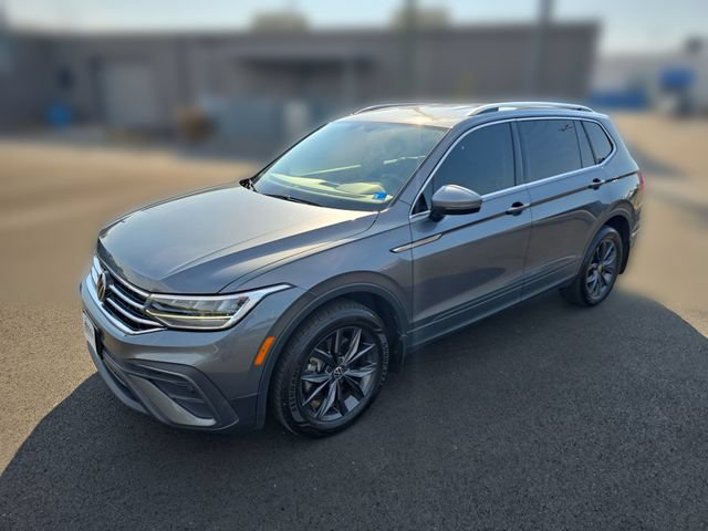 Used 2022 Volkswagen Tiguan SE