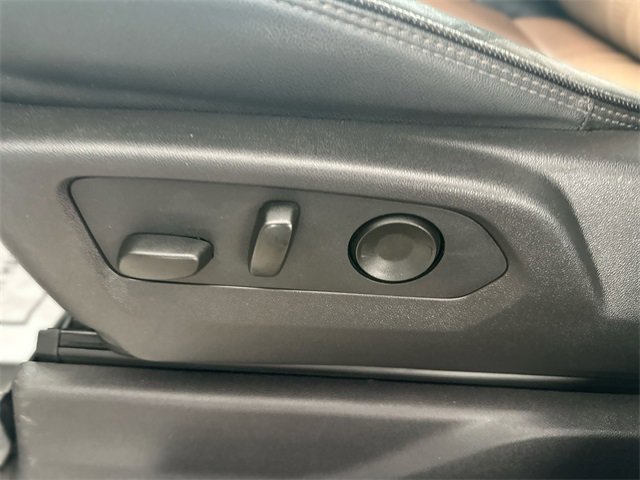 Used 2024 Chevrolet Silverado 3500 High Country w/ High Country Premium Package image 13