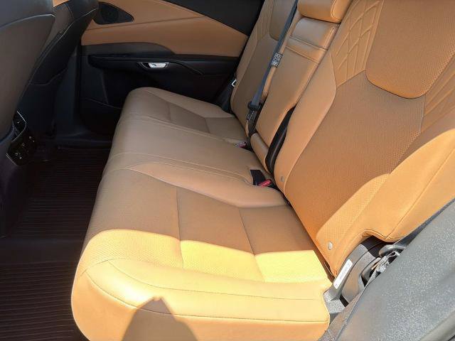 Used 2025 Lexus RX 350 Premium w/ Convenience Package FWD image 24