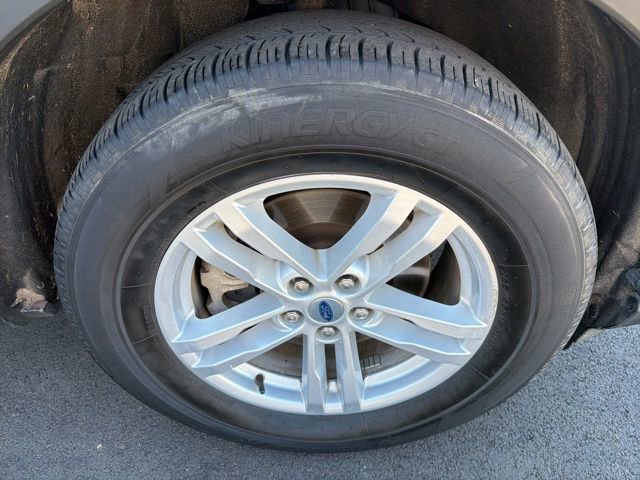 Certified 2022 Ford Explorer XLT w/ Equipment Group 202A image 14