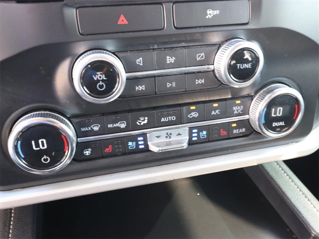 Certified 2022 Ford Expedition XLT image 22