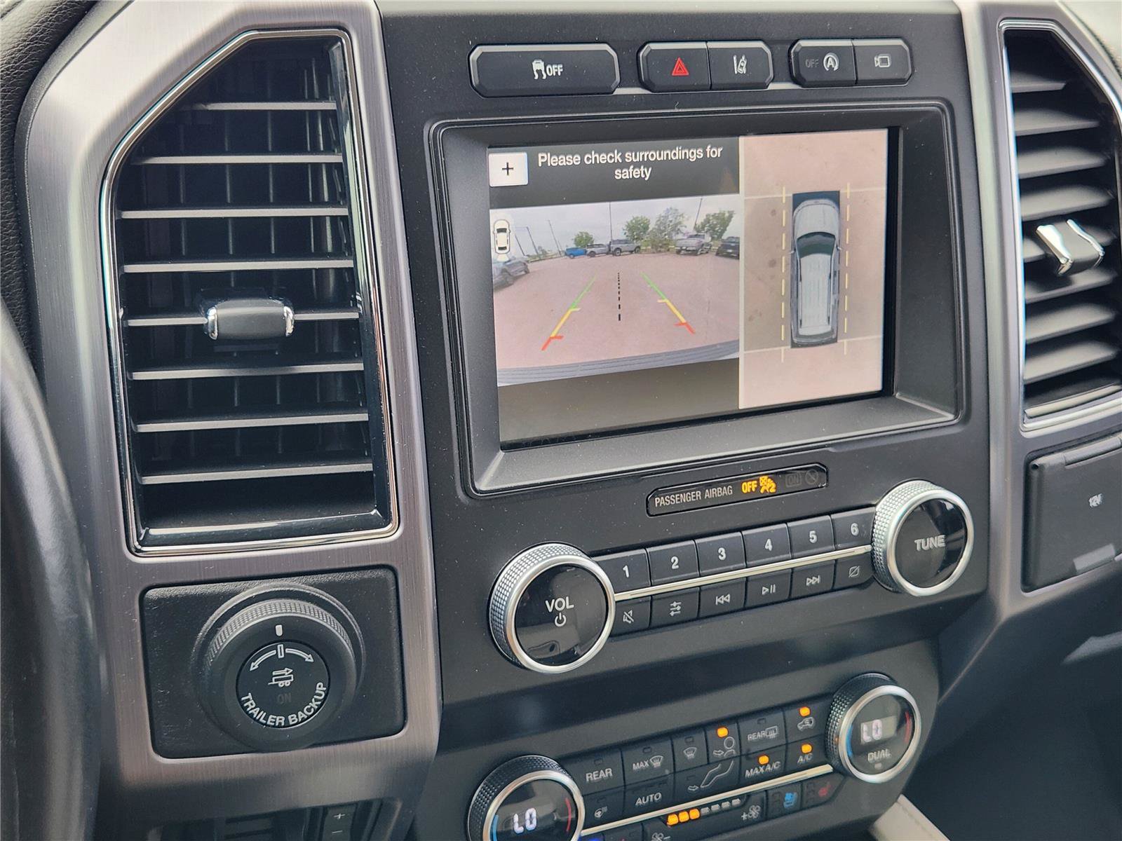 Certified 2019 Ford Expedition Platinum RWD image 17