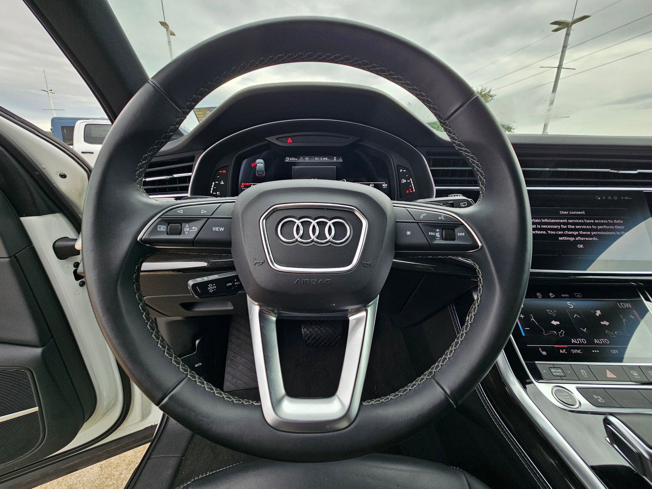 Used 2025 Audi Q7 3.0T Premium Plus AWD/4WD image 16