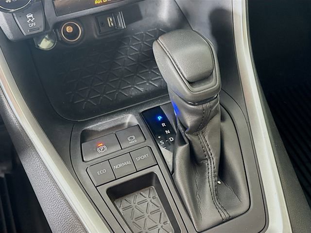 Used 2019 Toyota RAV4 XLE image 20