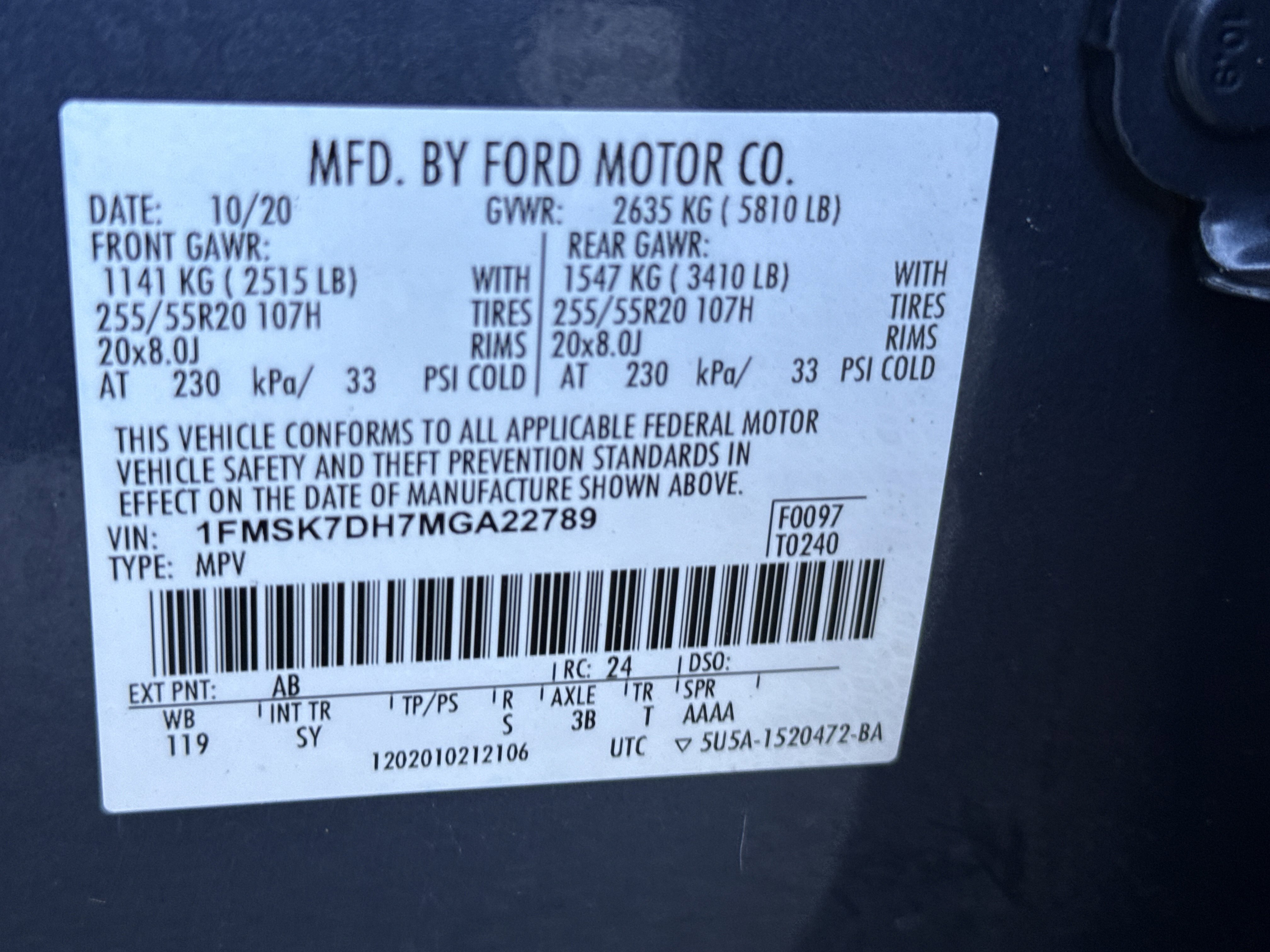 Certified 2021 Ford Explorer XLT w/ Equipment Group 202A RWD image 32