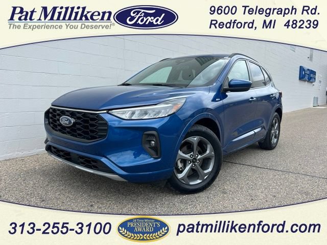 Certified 2023 Ford Escape ST-Line Select w/ Class II Trailer Tow Package