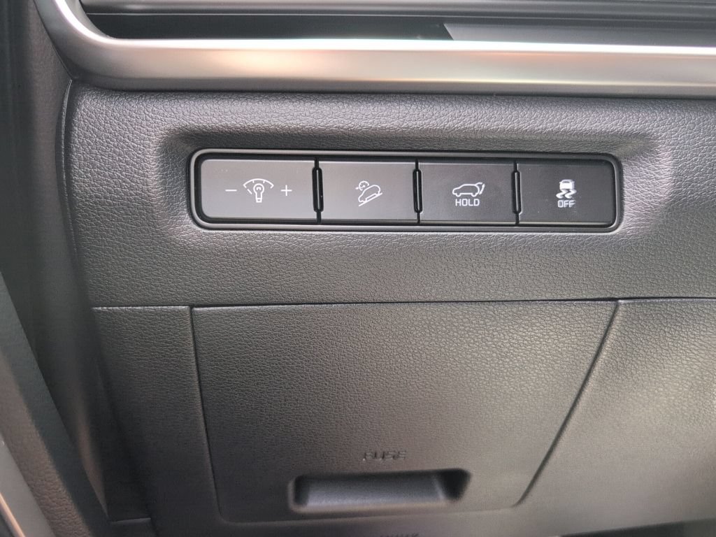 Used 2025 Kia Telluride S FWD image 27