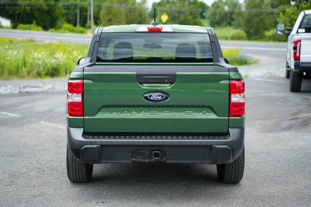 Certified 2025 Ford Maverick XLT w/ Equipment Group 302A AWD/4WD image 6