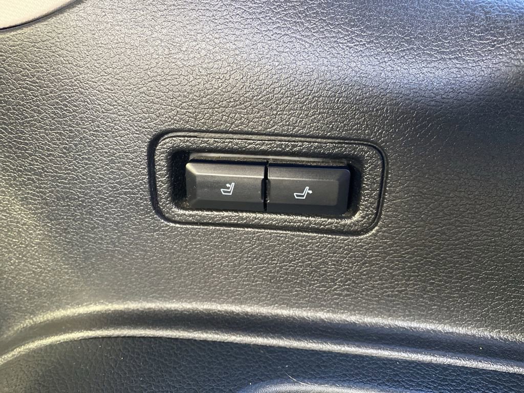 Certified 2023 Ford Expedition Limited image 22