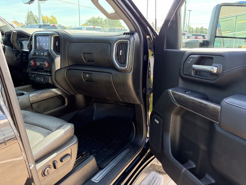 Used 2023 Chevrolet Silverado 2500 LTZ w/ LTZ Plus Package AWD/4WD image 17