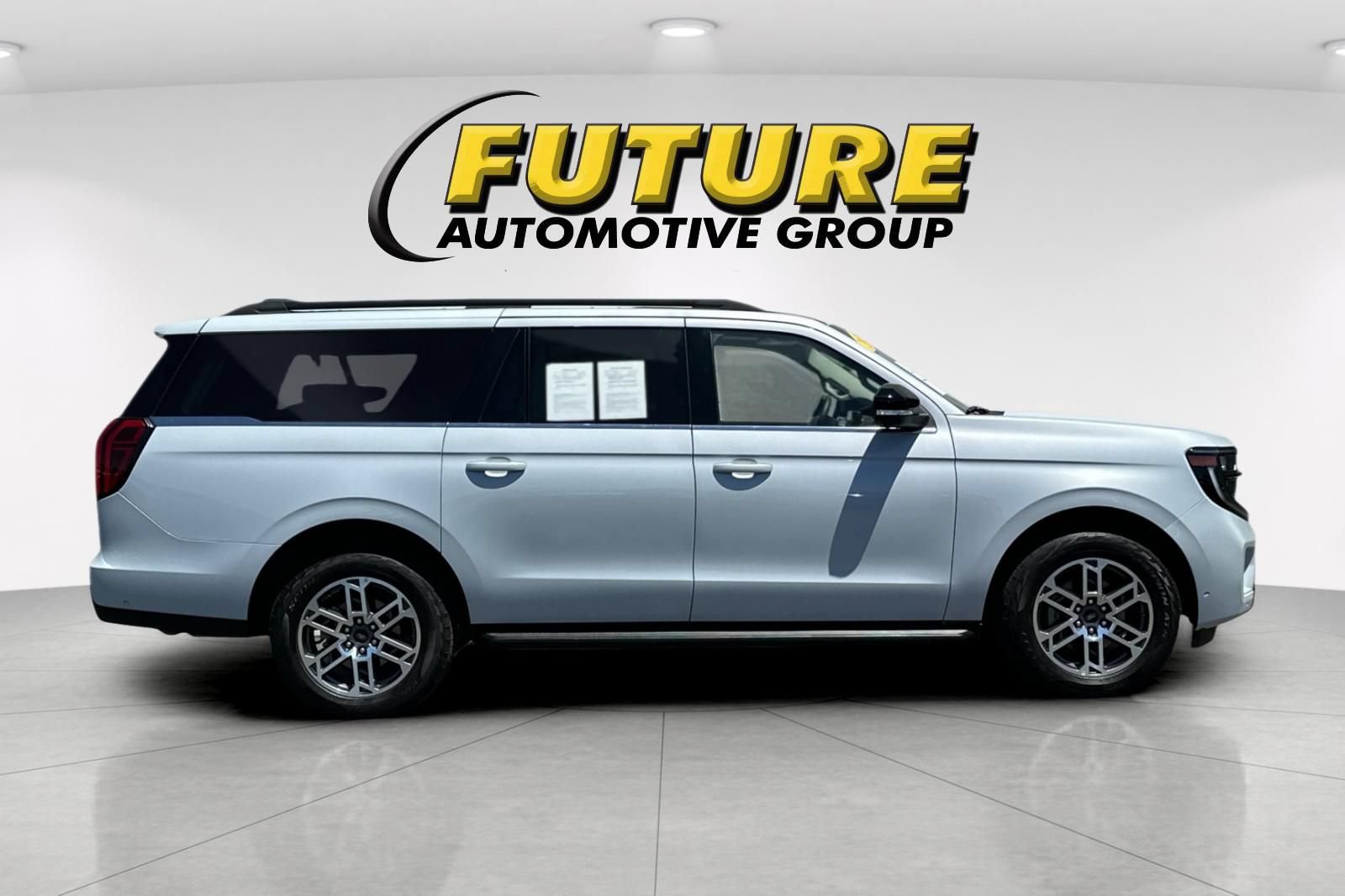 Certified 2025 Ford Expedition Max Active AWD/4WD image 2
