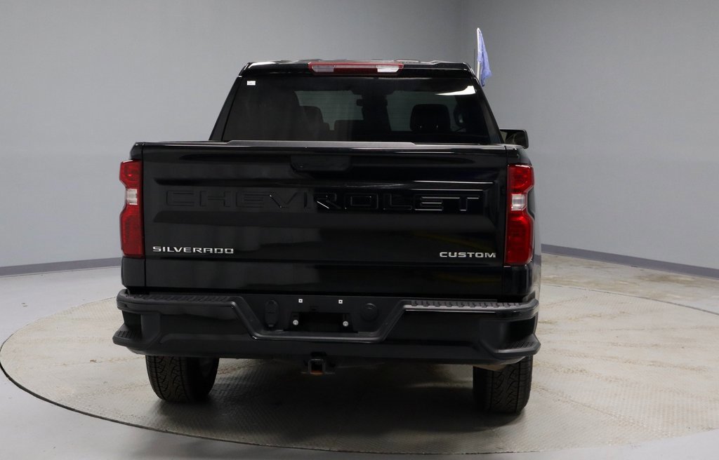 Used 2022 Chevrolet Silverado 1500 Custom image 4
