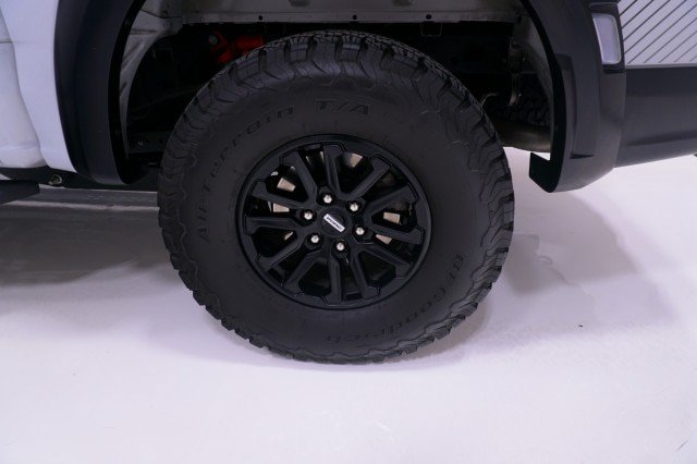 Certified 2025 Ford F150 Raptor AWD/4WD image 11