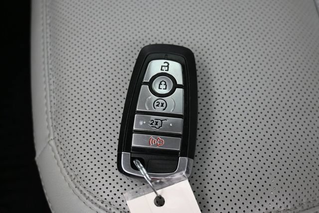 Certified 2025 Ford Expedition Platinum AWD/4WD image 27