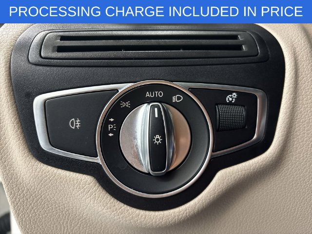 Used 2022 Mercedes-Benz GLC 300 4MATIC image 20