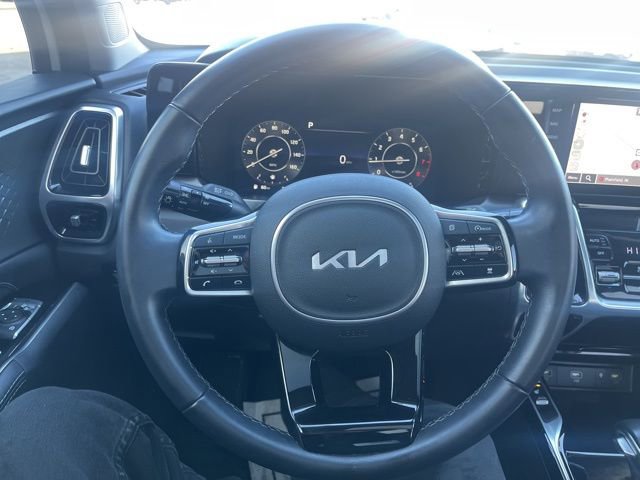 Used 2023 Kia Sorento SX image 32