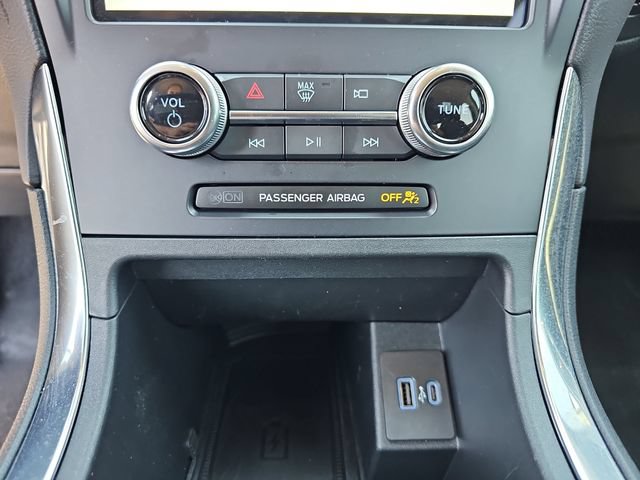 Certified 2024 Ford Edge Titanium AWD/4WD image 27